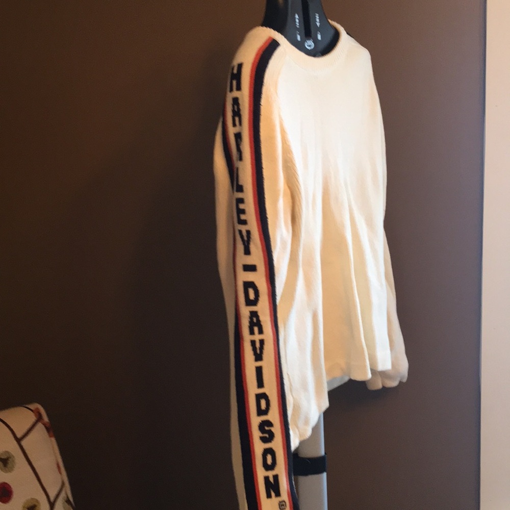 Sweater mint condition